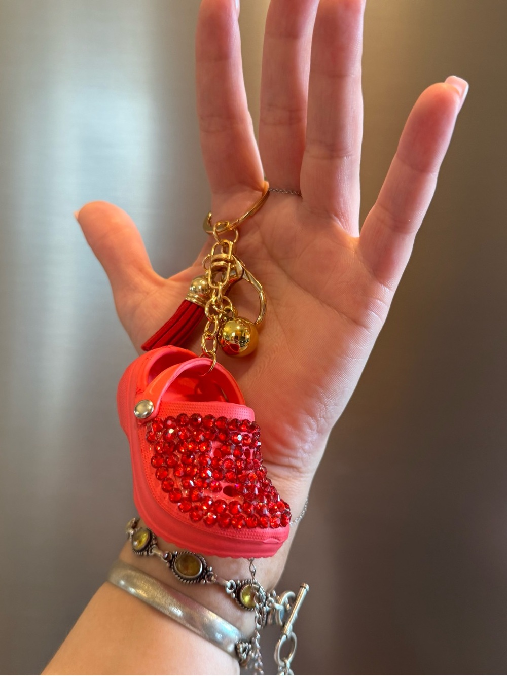 Red Rhinestone Croc Keychain - Picture 9 of 9